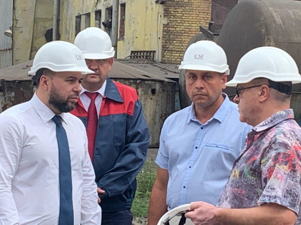 Глава ДНР Денис Пушилин ознакомился с работой промышленных предприятий в Горловке